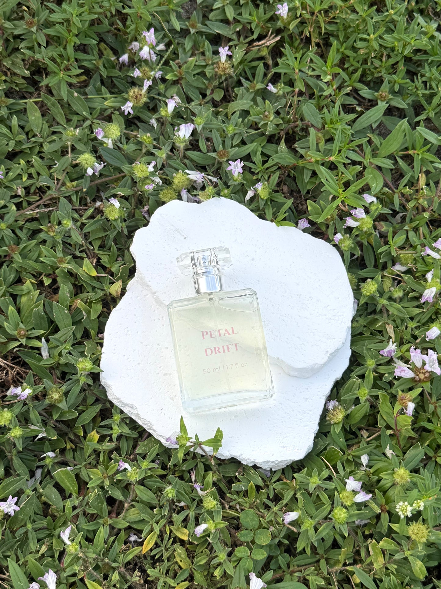 Petal Drift — Eau de Parfum (50 ml)